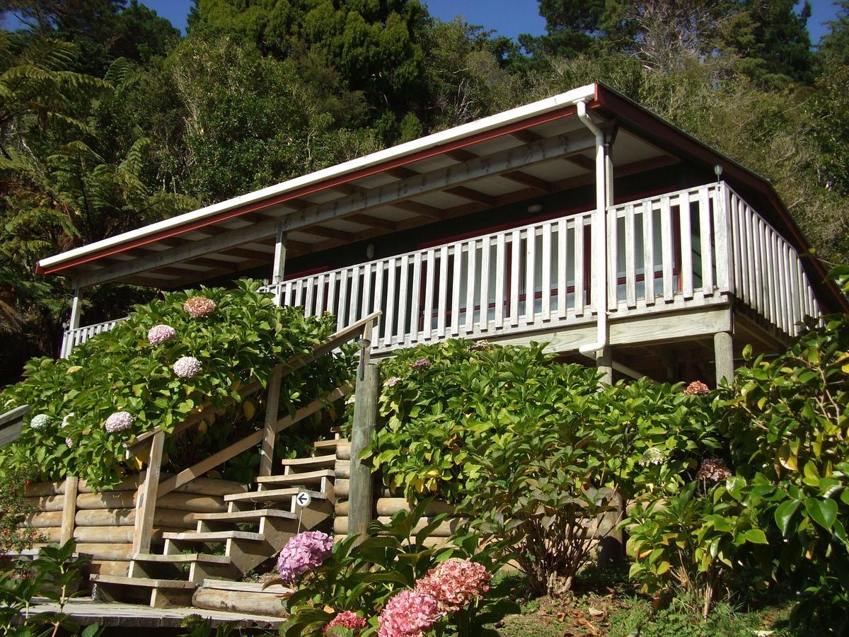 The Lodge At Te Rawa Exterior photo